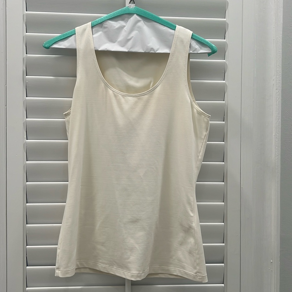 Worth New York Ivory Stretch Scoop Neck Tank Top Petite P Made USA